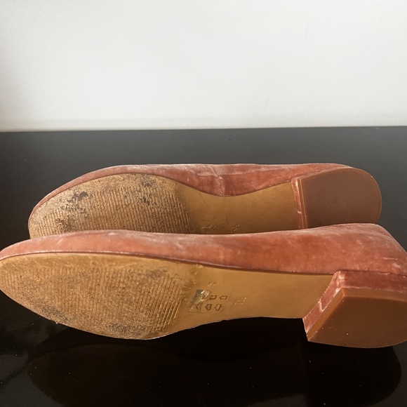 Madewell suede flats - Picture 6 of 7